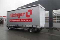 2 Achs Drehschemel Anhänger  mit Staplerhalterung und einem Schiebesspann Planenaufbau (3)