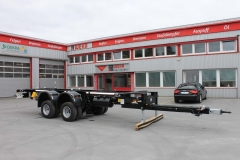 Jumbo Wechsel Zentralachs Anhänger mit längenverstellbarem Zugrohr (3)
