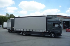 LKW und Anhänger mit Schiebespannplanen (3)